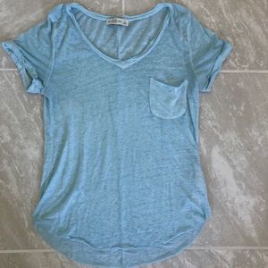 Abercrombie & Fitch Tee